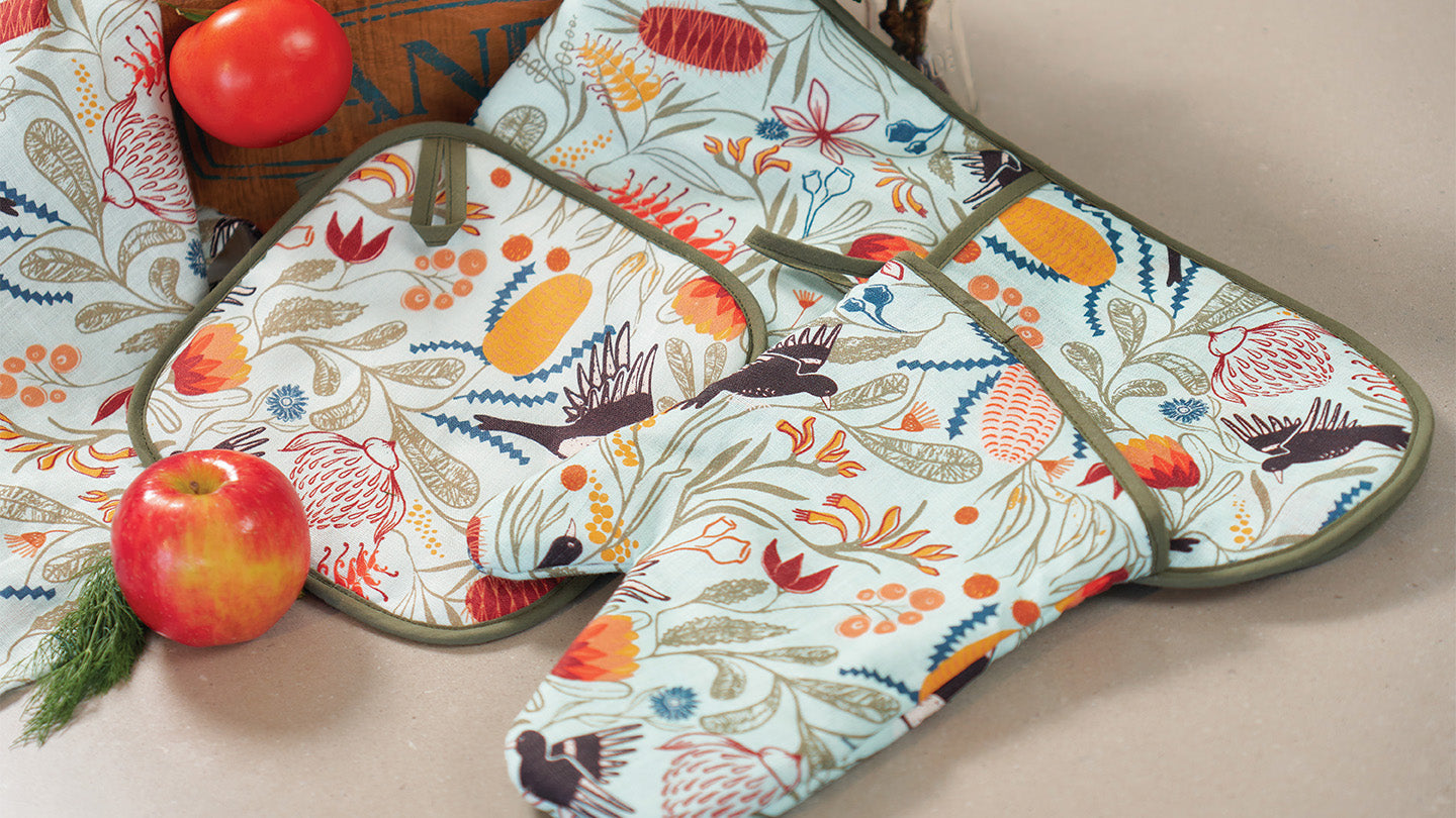 magpie floral oven mits
