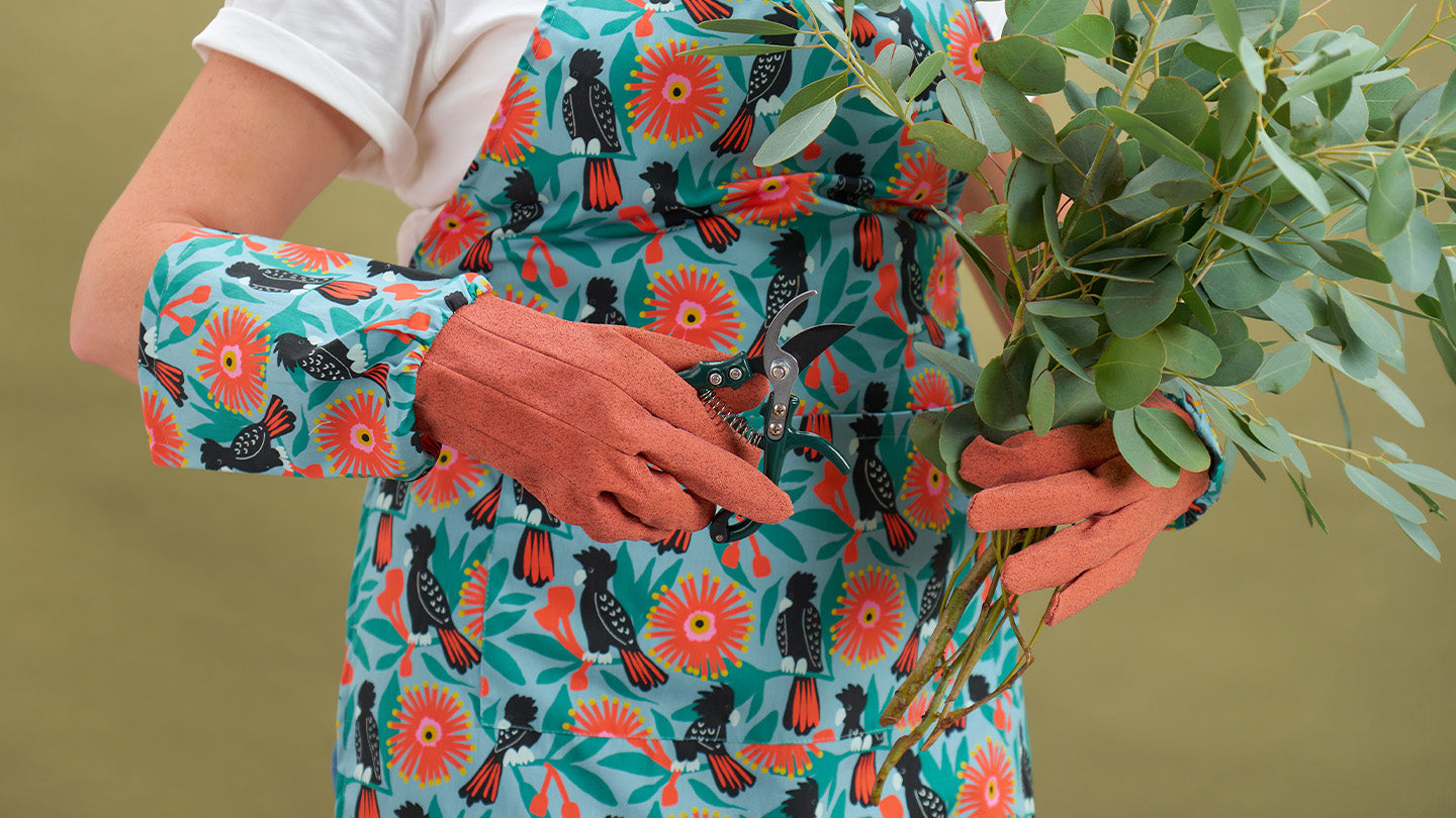 Midnight Blooms Bathroom Linens