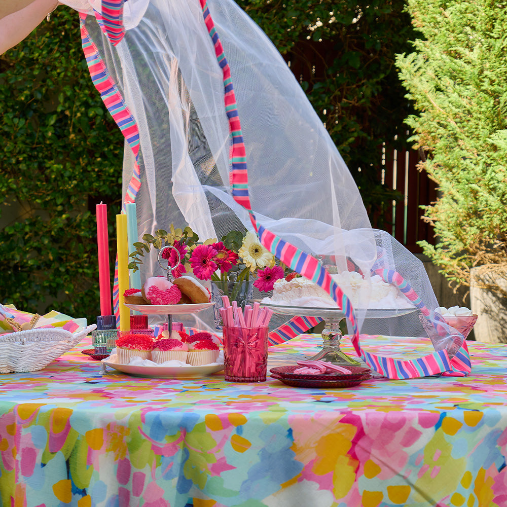 Annabel Trends - Buzz Off Food Cover - fly cover -