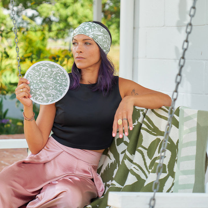 abstract gum cotton thro, happywrap, and twist fan