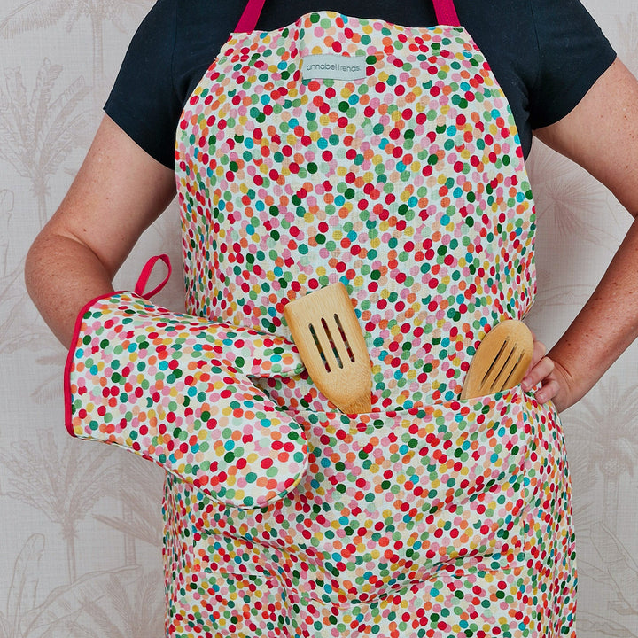 Confetti-Apron-Oven-Mitt-Christmas