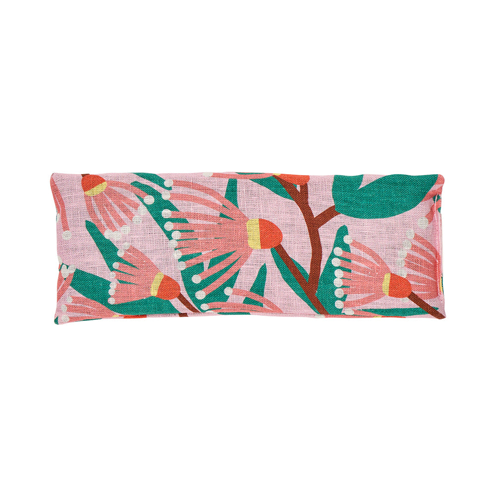 Annabel Trends Eye ret pillow in blossom branches print