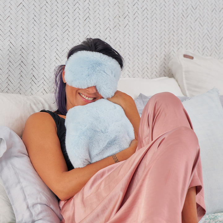 Cosy Luxe Eye Mask - sky