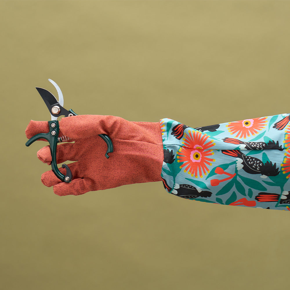 Annabel trends black cockatoos long sleeve garden gloves and sprout pruners
