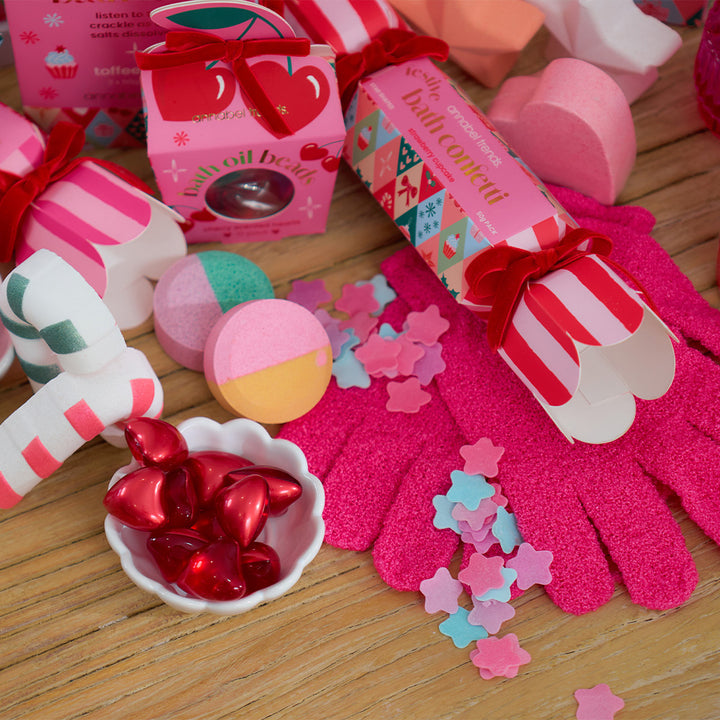 Annabel Trends Christmas Bath gifting - bon bon shower steamers, bath oils
