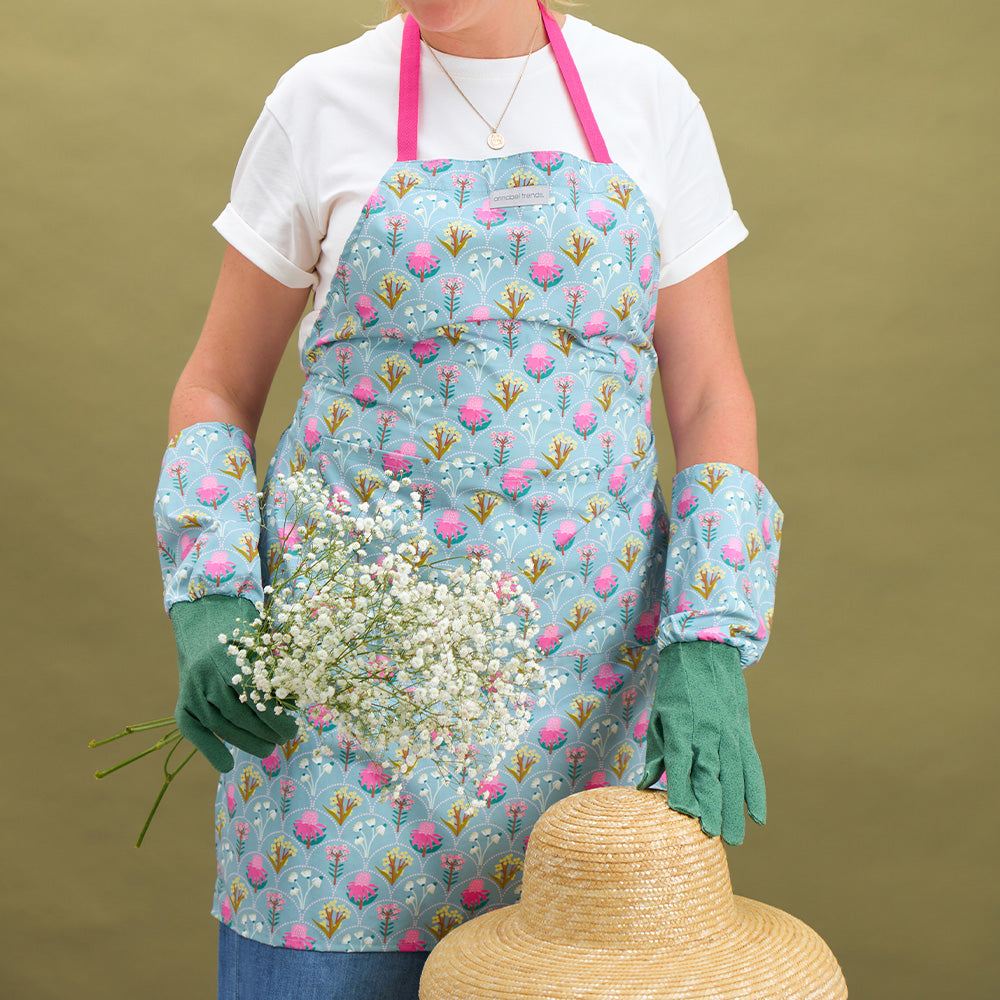 Annabel Trends Wildflower cotton apron and long sleeve garden gloves