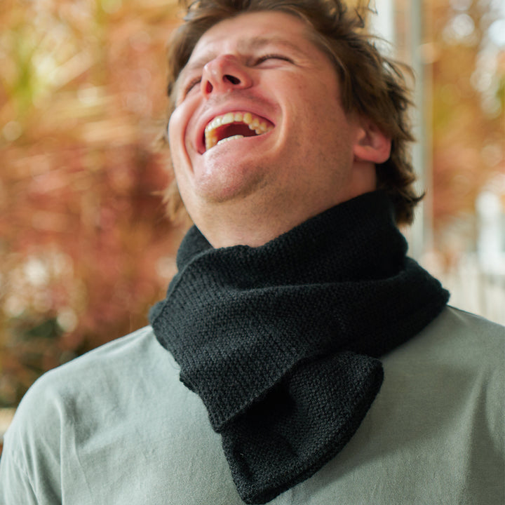 Scarf - Slip Through Knit - Grey