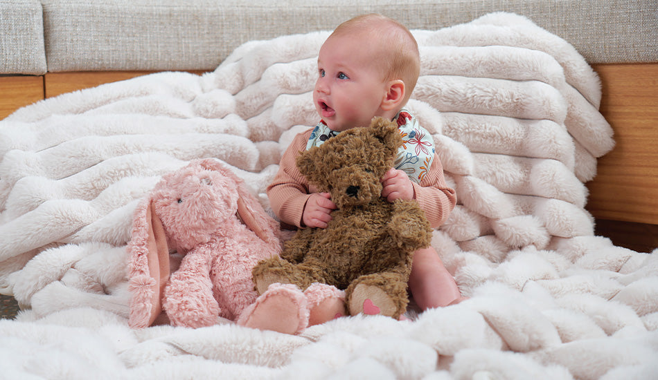 Curly bunny and bear