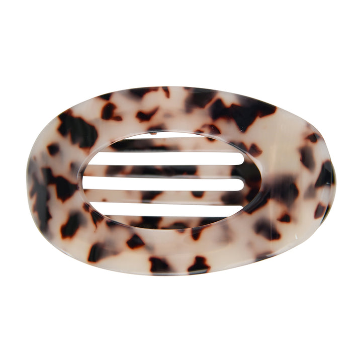 Tamed Flat Hair Claw