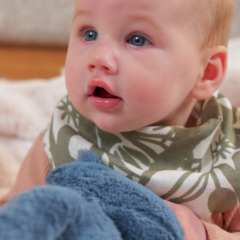 ANNABEL TRENDS ABSTRACT GUM BANDANA BIB