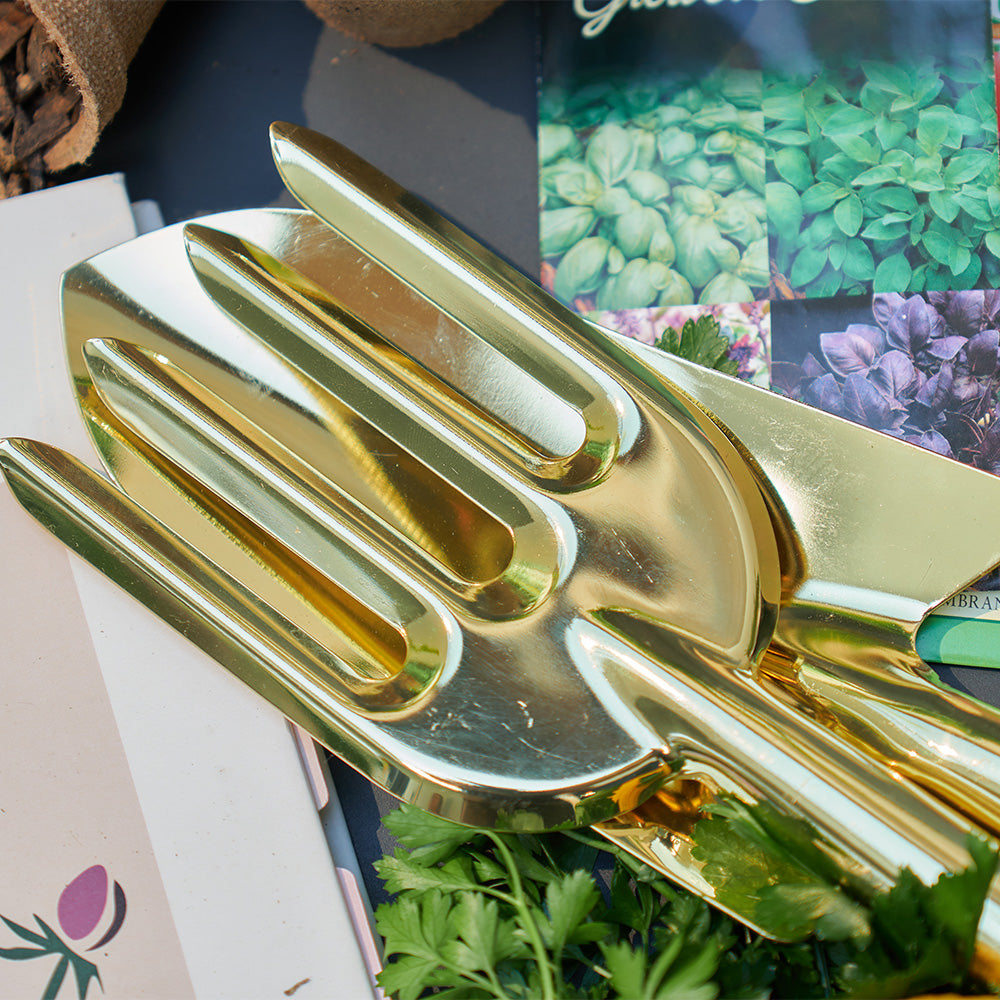 annabel trends gold garden tools