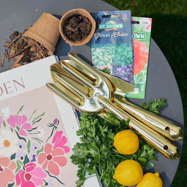 annabel trends gold garden tools