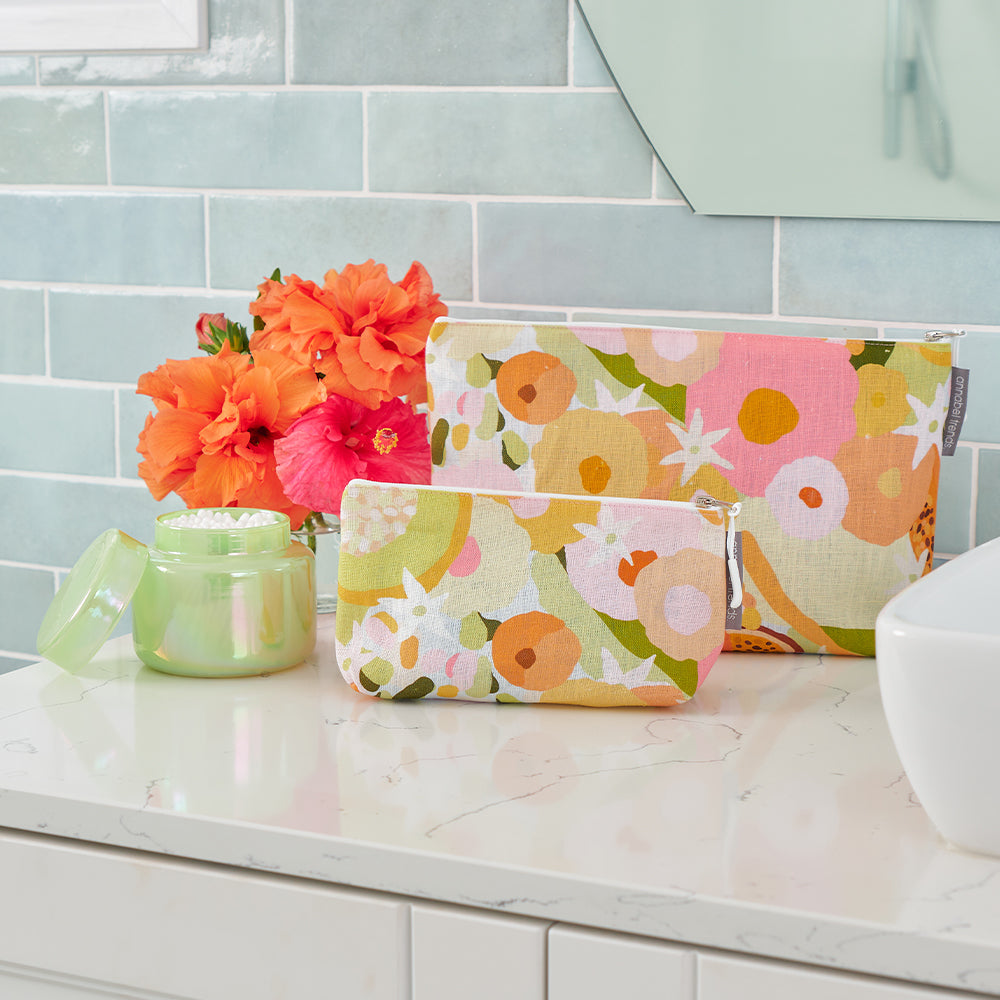 Cosmetic Bag - Linen - Large - Tutti Fruitti