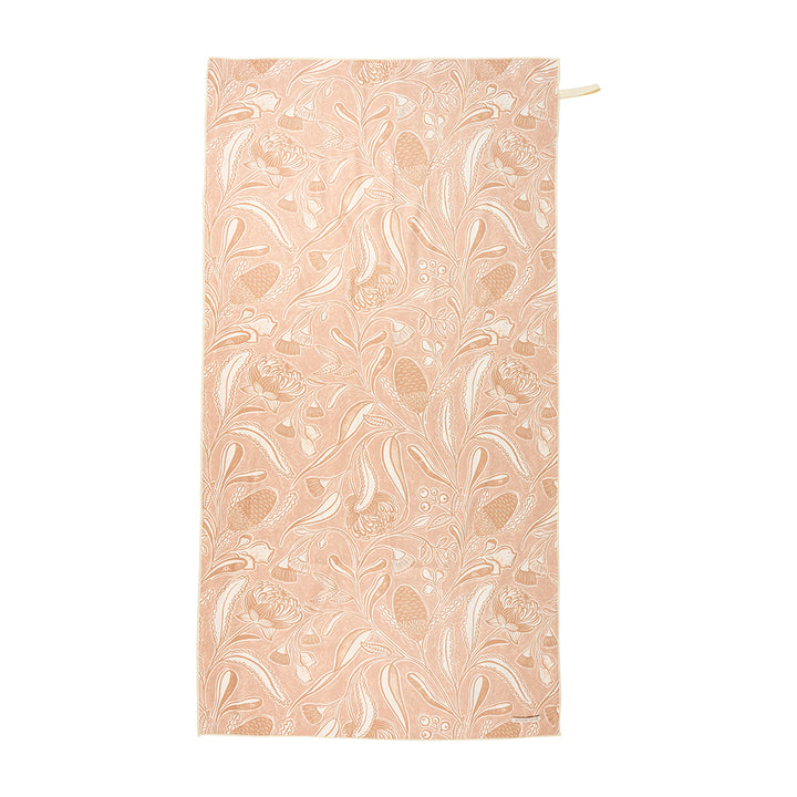 Annabel Trends Sand Free Beach Towel in Trailing Natives Tan