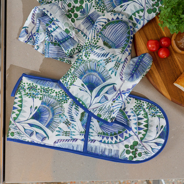 blue and green bush botanical oven mitts