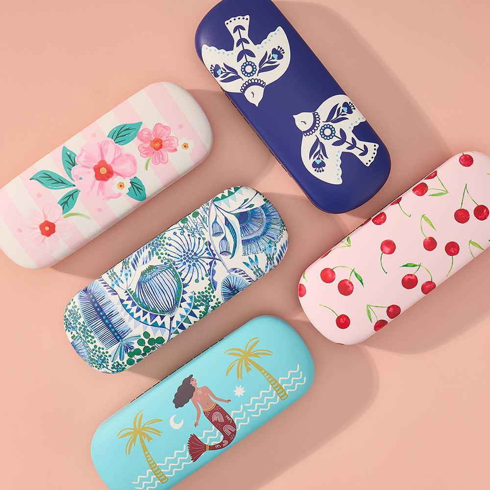 mixed group of glasses combo cases