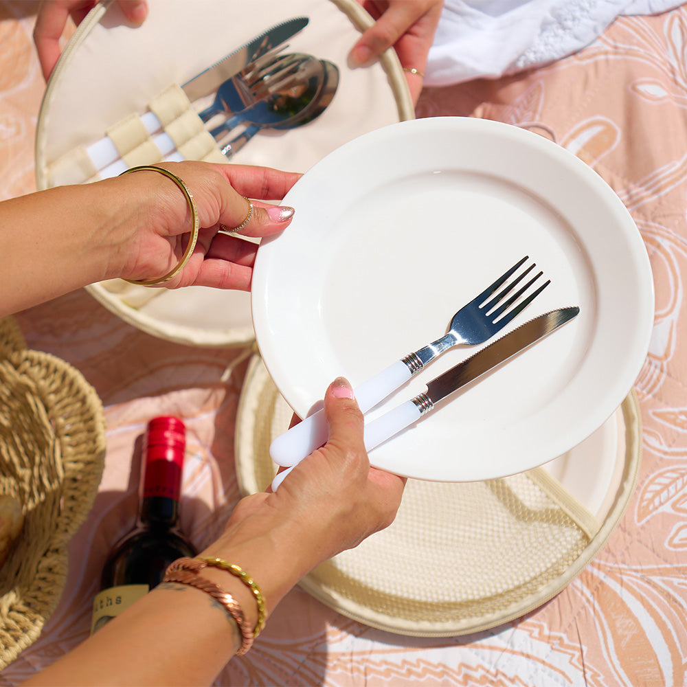 Annabel Trends Trailing Natives Picnic cutlery set