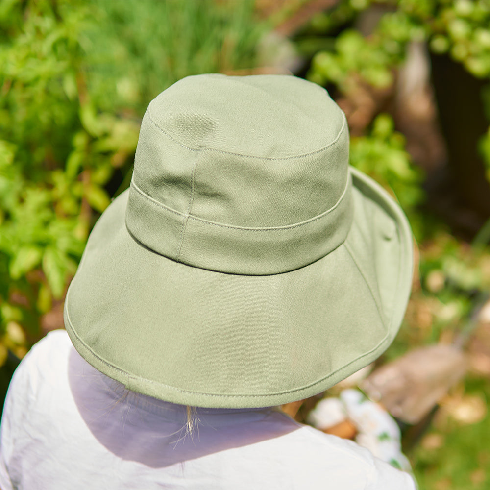 Gardening hats australia hot sale