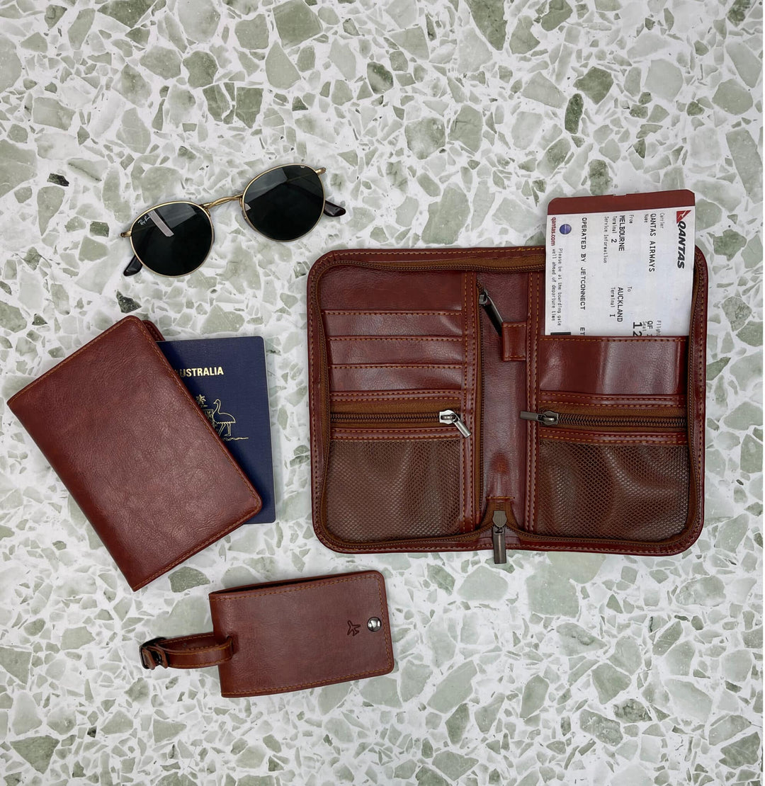 Gentlemans Passport Holder