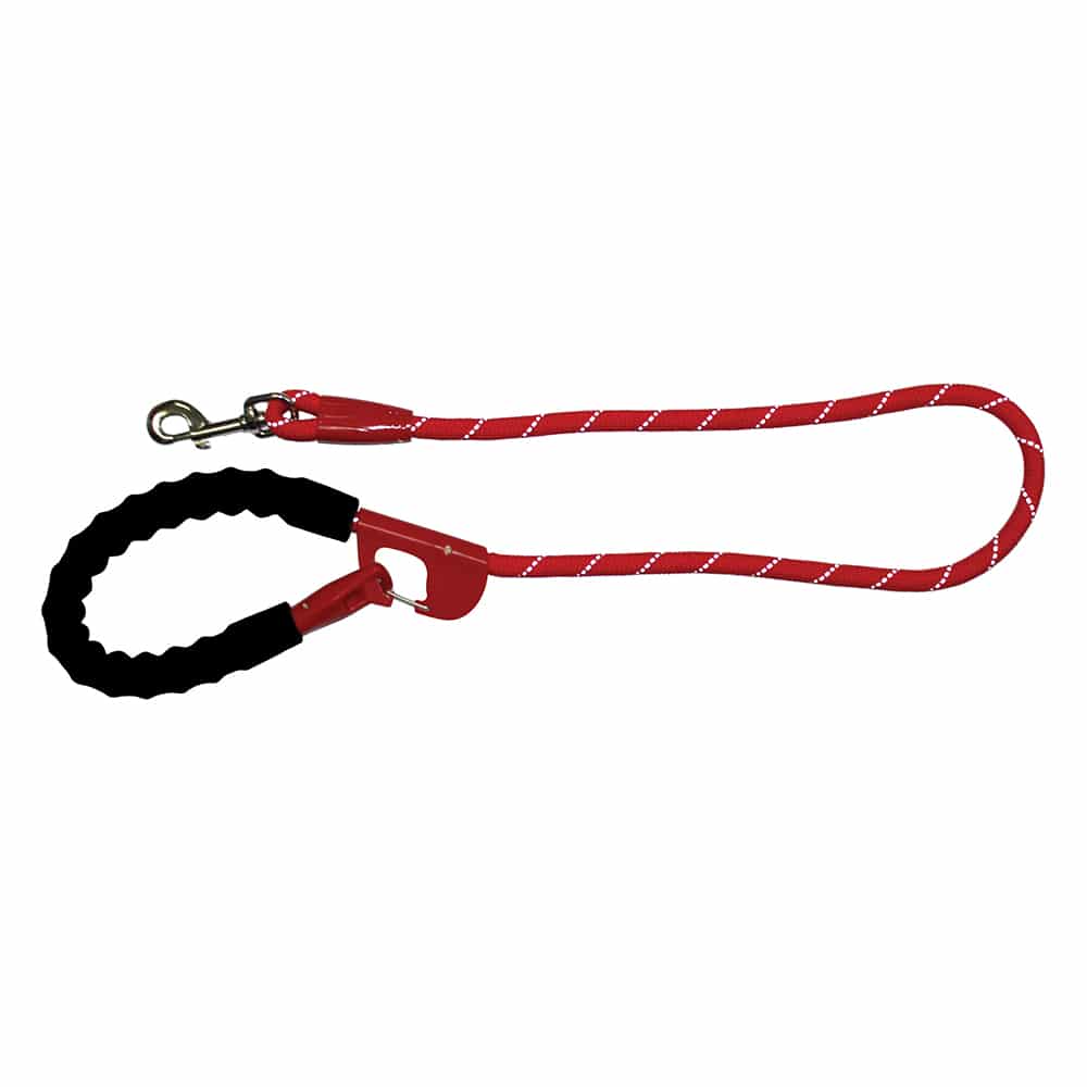 snap and stay leash -red